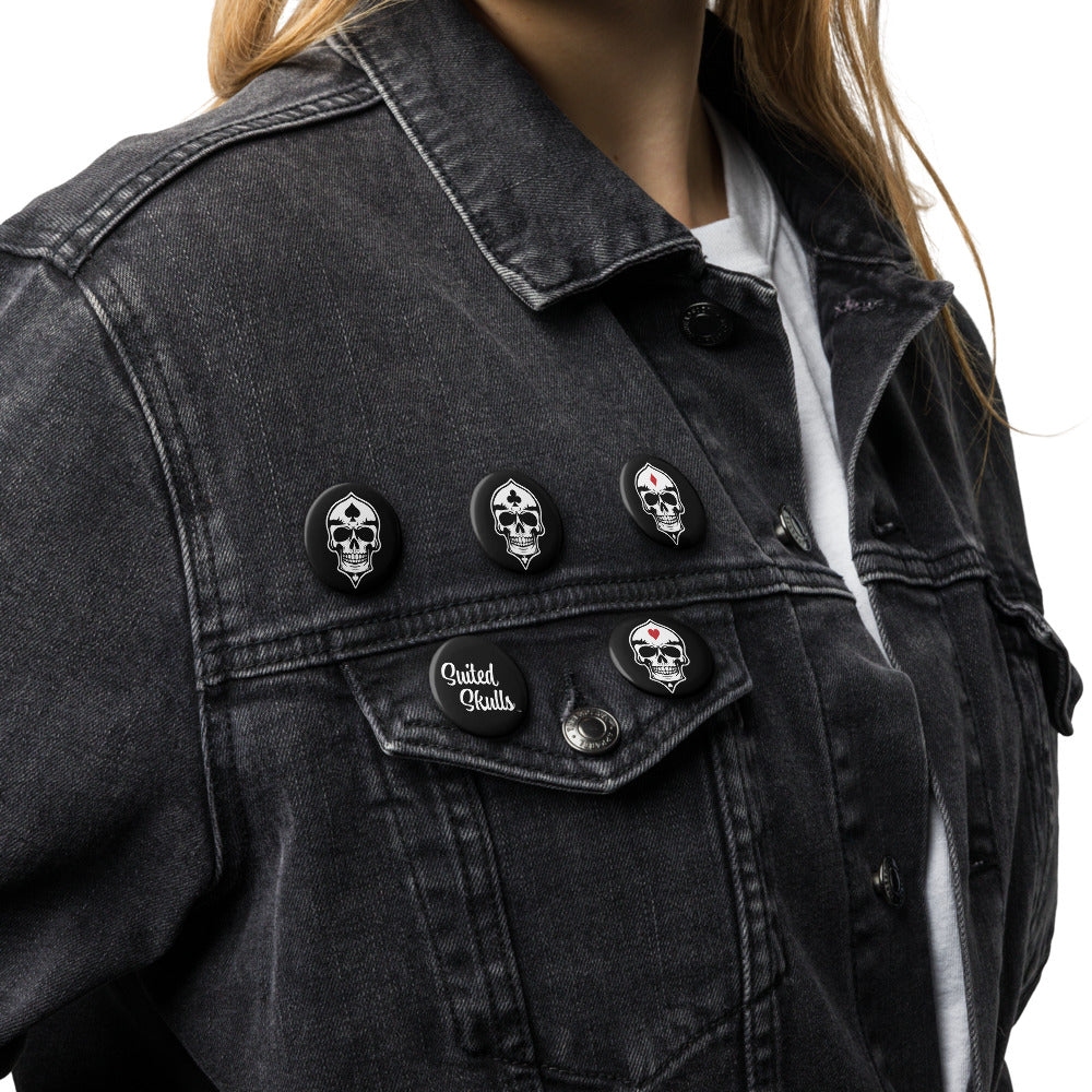 Skulled Pin Set